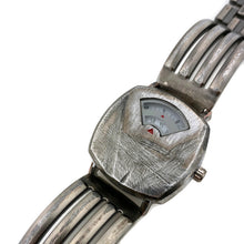 Load image into Gallery viewer, Rotary Numeric Watch With White Dial