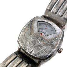 Load image into Gallery viewer, Rotary Numeric Watch With White Dial