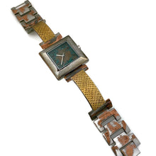 Load image into Gallery viewer, Women's Brass Watch, blue Dial