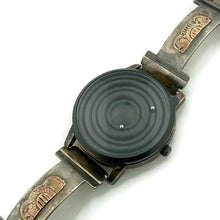 Load image into Gallery viewer, Magnetic Watch With Dark Antique Dial.
