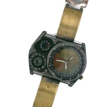 Load image into Gallery viewer, Men&#39;s Large Dial  Brass Watch with Compass And Thermometer
